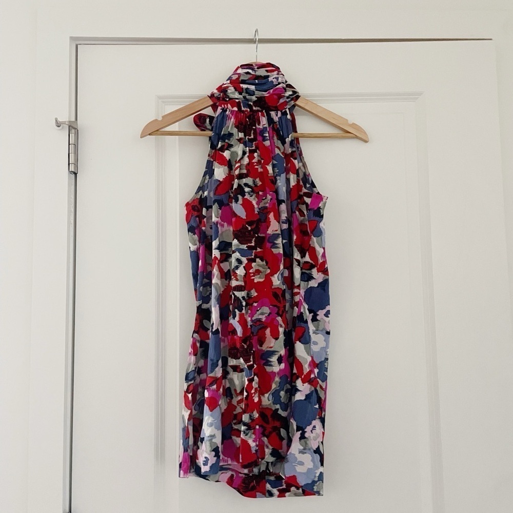 Rungolee Abstract Print Ruched High Neck Top